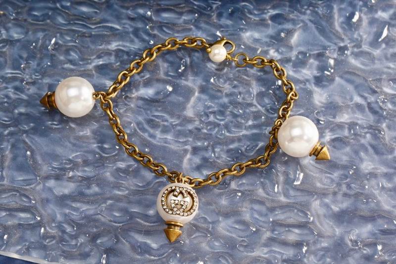 Gucci Bracelet 03yxs154